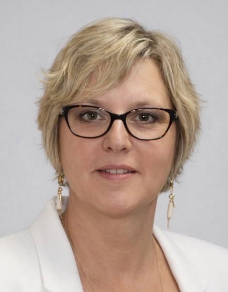 Madame Véronique SANCHEZ